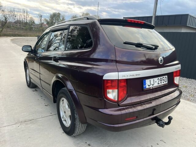 Коричневий Cанг Йонг Kyron, об'ємом двигуна 2 л та пробігом 310 тис. км за 3700 $, фото 4 на Automoto.ua