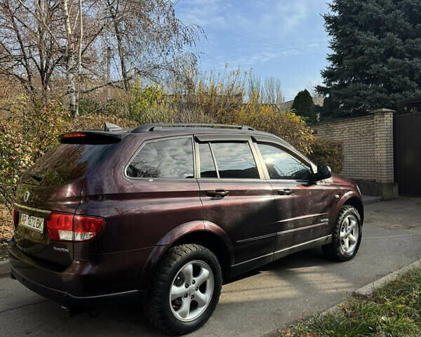 Коричневый Cанг Йонг Кирон, объемом двигателя 2 л и пробегом 254 тыс. км за 7500 $, фото 5 на Automoto.ua