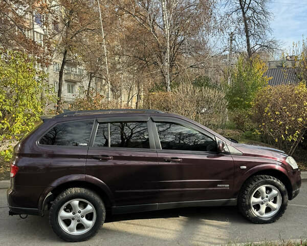 Коричневый Cанг Йонг Кирон, объемом двигателя 2 л и пробегом 254 тыс. км за 7500 $, фото 7 на Automoto.ua