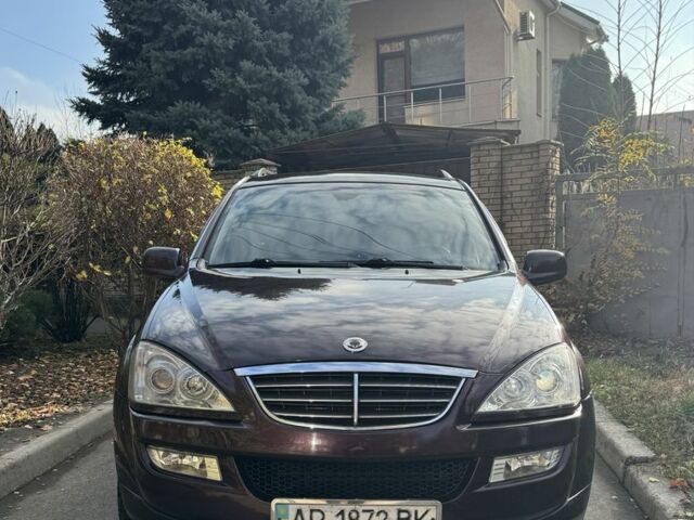 Коричневый Cанг Йонг Кирон, объемом двигателя 2 л и пробегом 254 тыс. км за 7500 $, фото 2 на Automoto.ua