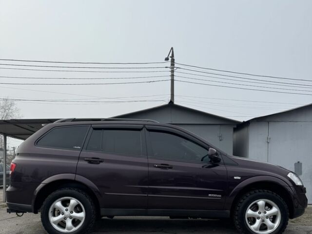 Коричневый Cанг Йонг Кирон, объемом двигателя 2 л и пробегом 254 тыс. км за 7500 $, фото 5 на Automoto.ua