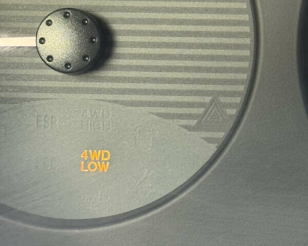 Коричневый Cанг Йонг Кирон, объемом двигателя 2 л и пробегом 254 тыс. км за 7500 $, фото 24 на Automoto.ua