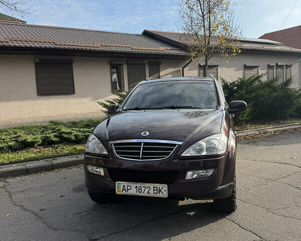 Коричневый Cанг Йонг Кирон, объемом двигателя 2 л и пробегом 254 тыс. км за 7500 $, фото 2 на Automoto.ua