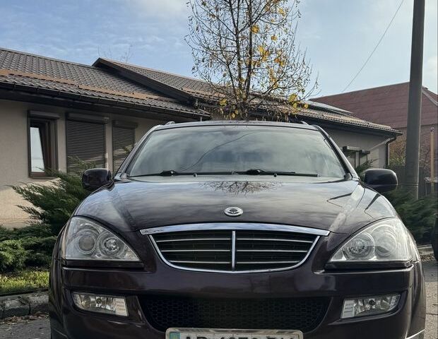 Коричневый Cанг Йонг Кирон, объемом двигателя 2 л и пробегом 254 тыс. км за 7500 $, фото 1 на Automoto.ua