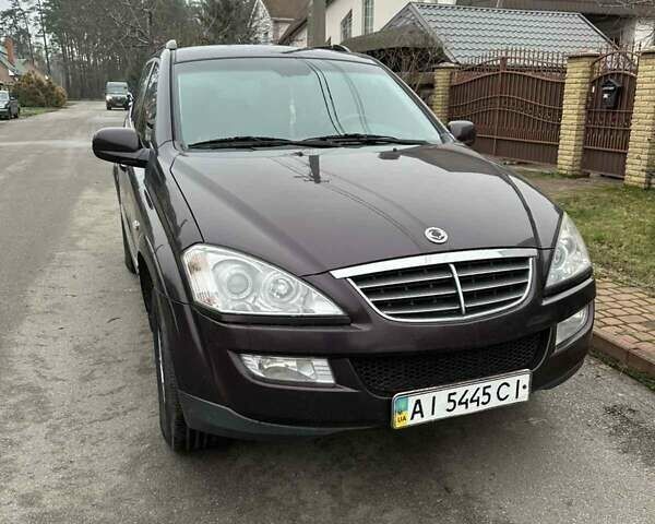 Коричневый Cанг Йонг Кирон, объемом двигателя 2.3 л и пробегом 251 тыс. км за 6800 $, фото 7 на Automoto.ua