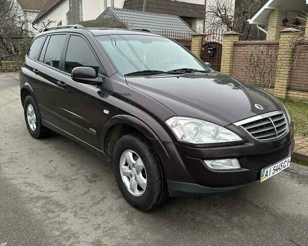 Коричневый Cанг Йонг Кирон, объемом двигателя 2.3 л и пробегом 251 тыс. км за 6800 $, фото 6 на Automoto.ua