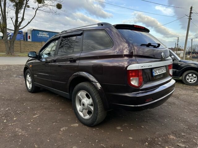 Красный Cанг Йонг Кирон, объемом двигателя 2 л и пробегом 249 тыс. км за 4999 $, фото 3 на Automoto.ua