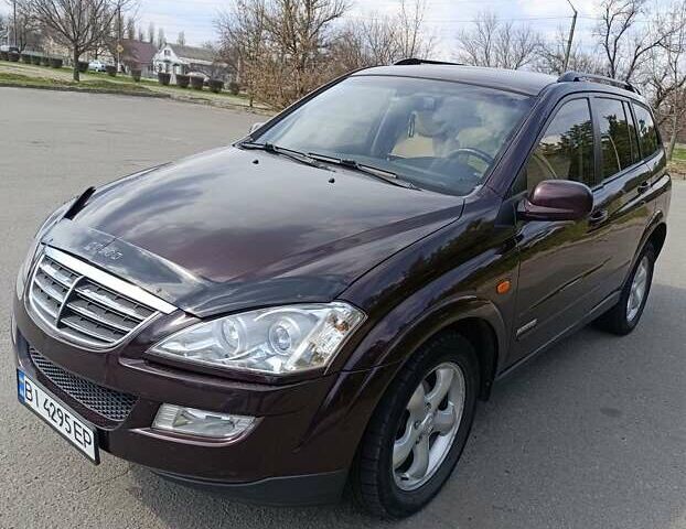 Червоний Cанг Йонг Kyron, об'ємом двигуна 2 л та пробігом 270 тис. км за 7000 $, фото 2 на Automoto.ua