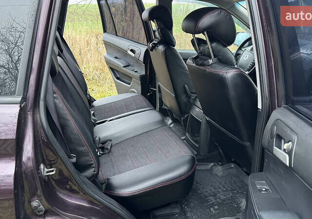 Червоний Cанг Йонг Kyron, об'ємом двигуна 2 л та пробігом 350 тис. км за 6400 $, фото 16 на Automoto.ua