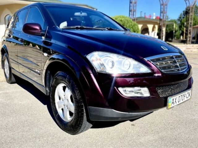 Червоний Cанг Йонг Kyron, об'ємом двигуна 2.3 л та пробігом 220 тис. км за 6700 $, фото 3 на Automoto.ua