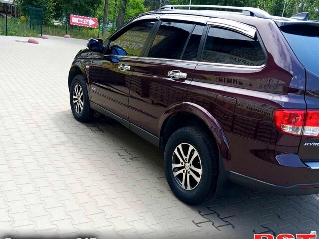 Червоний Cанг Йонг Kyron, об'ємом двигуна 2.3 л та пробігом 97 тис. км за 8800 $, фото 2 на Automoto.ua