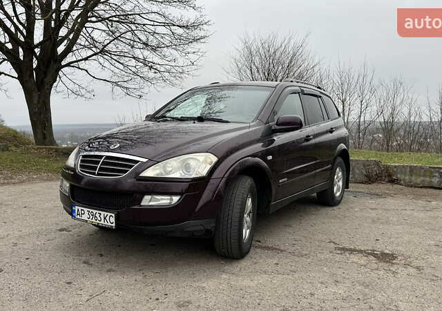 Червоний Cанг Йонг Kyron, об'ємом двигуна 2 л та пробігом 350 тис. км за 6400 $, фото 3 на Automoto.ua