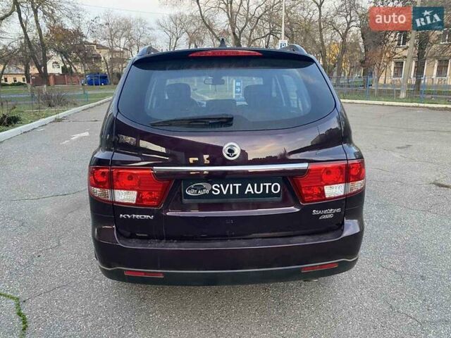 Красный Cанг Йонг Кирон, объемом двигателя 2 л и пробегом 61 тыс. км за 8800 $, фото 8 на Automoto.ua