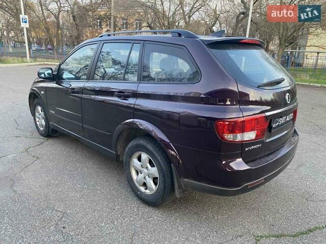 Красный Cанг Йонг Кирон, объемом двигателя 2 л и пробегом 61 тыс. км за 8800 $, фото 10 на Automoto.ua