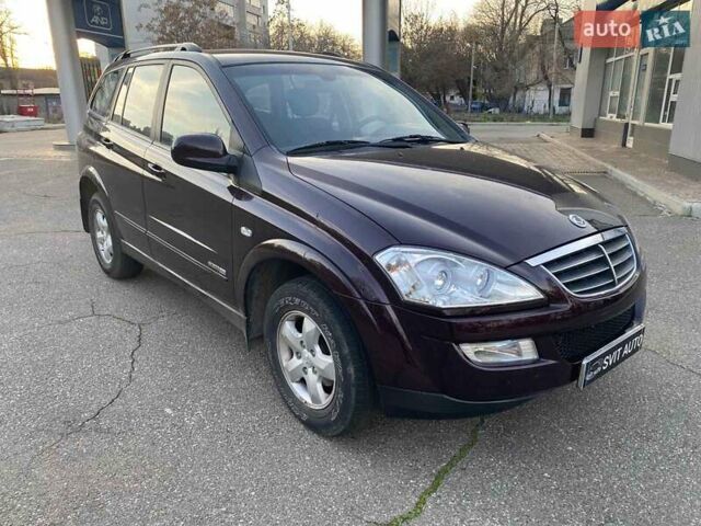 Красный Cанг Йонг Кирон, объемом двигателя 2 л и пробегом 61 тыс. км за 8800 $, фото 2 на Automoto.ua