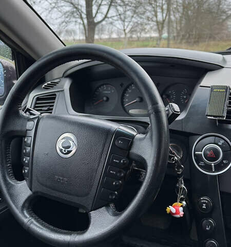 Червоний Cанг Йонг Kyron, об'ємом двигуна 2 л та пробігом 350 тис. км за 6400 $, фото 25 на Automoto.ua