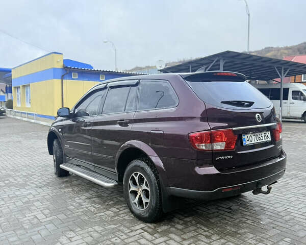 Червоний Cанг Йонг Kyron, об'ємом двигуна 2 л та пробігом 112 тис. км за 6500 $, фото 4 на Automoto.ua