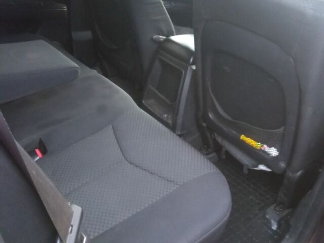 Cанг Йонг Кирон 2010 в Овруче на Automoto.ua Красный Cанг Йонг Кирон, объемом двигателя 2 л и пробегом 158 тыс. км за 7500 $, фото 18 на Automoto.ua