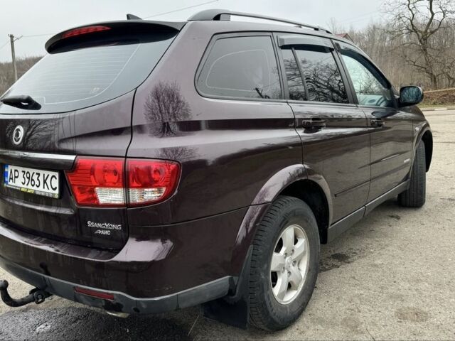 Красный Cанг Йонг Кирон, объемом двигателя 2 л и пробегом 350 тыс. км за 6400 $, фото 6 на Automoto.ua