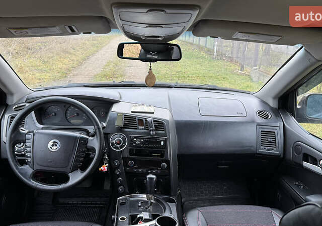 Червоний Cанг Йонг Kyron, об'ємом двигуна 2 л та пробігом 350 тис. км за 6400 $, фото 24 на Automoto.ua