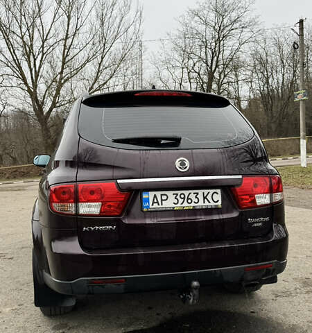 Червоний Cанг Йонг Kyron, об'ємом двигуна 2 л та пробігом 350 тис. км за 6400 $, фото 5 на Automoto.ua