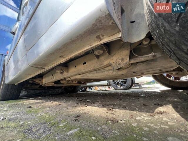 Cанг Йонг Kyron, об'ємом двигуна 2 л та пробігом 216 тис. км за 2890 $, фото 11 на Automoto.ua