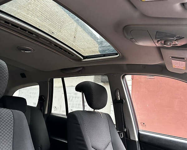 Cанг Йонг Кирон, объемом двигателя 2 л и пробегом 161 тыс. км за 6500 $, фото 15 на Automoto.ua