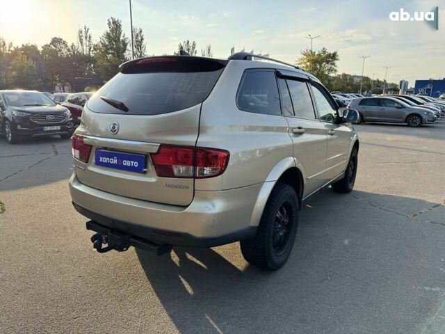 Cанг Йонг Kyron, об'ємом двигуна 2 л та пробігом 221 тис. км за 8500 $, фото 4 на Automoto.ua
