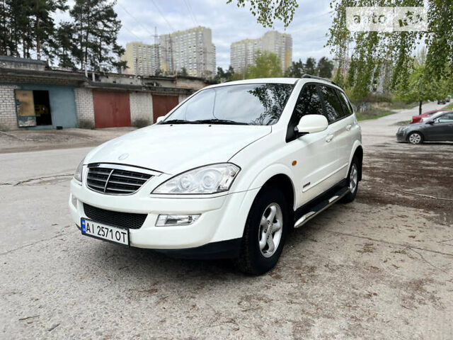 Cанг Йонг Kyron, об'ємом двигуна 2 л та пробігом 183 тис. км за 7000 $, фото 1 на Automoto.ua