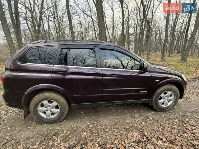 Cанг Йонг Кирон, объемом двигателя 2 л и пробегом 149 тыс. км за 7100 $, фото 2 на Automoto.ua