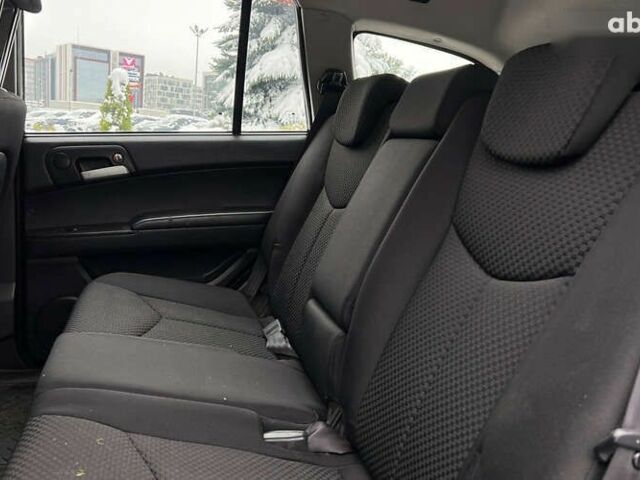 Cанг Йонг Kyron, об'ємом двигуна 2 л та пробігом 117 тис. км за 8200 $, фото 17 на Automoto.ua