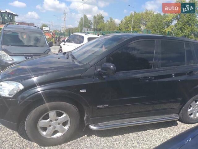 Cанг Йонг Кирон, объемом двигателя 2 л и пробегом 142 тыс. км за 7000 $, фото 3 на Automoto.ua