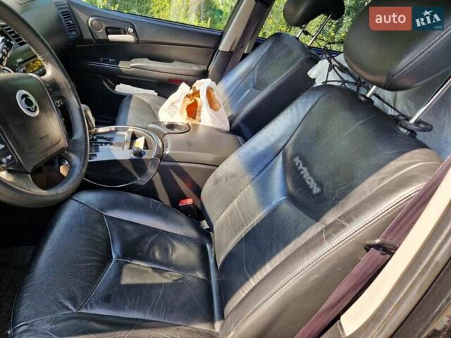 Cанг Йонг Kyron, об'ємом двигуна 2 л та пробігом 268 тис. км за 6800 $, фото 9 на Automoto.ua