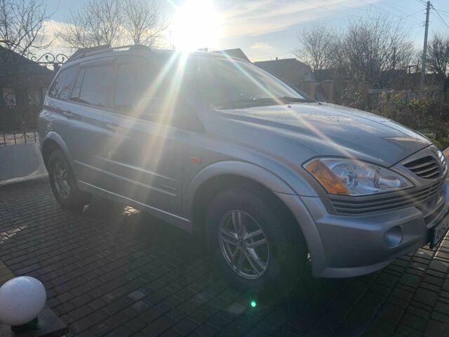 Сірий Cанг Йонг Kyron, об'ємом двигуна 2 л та пробігом 191 тис. км за 4300 $, фото 8 на Automoto.ua