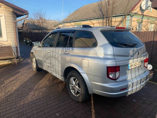 Сірий Cанг Йонг Kyron, об'ємом двигуна 2 л та пробігом 191 тис. км за 4300 $, фото 5 на Automoto.ua