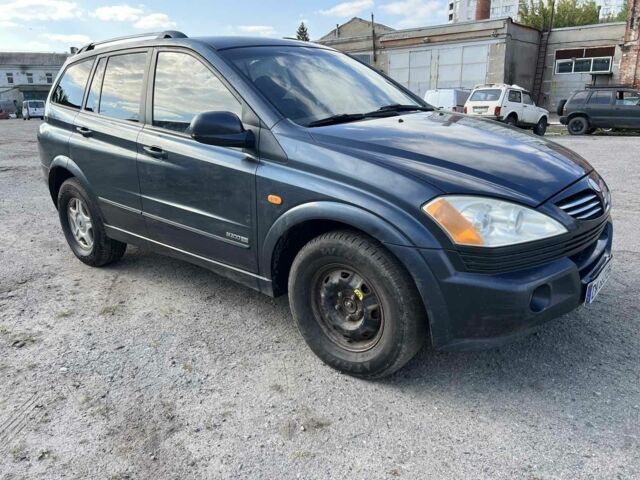 Сірий Cанг Йонг Kyron, об'ємом двигуна 2 л та пробігом 225 тис. км за 3800 $, фото 3 на Automoto.ua