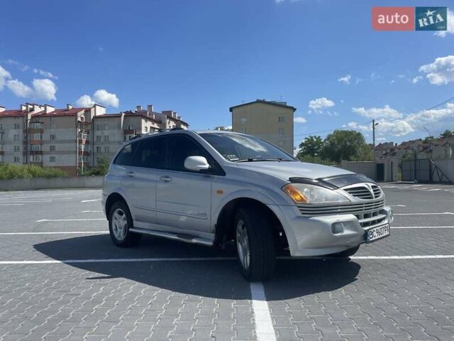 Сірий Cанг Йонг Kyron, об'ємом двигуна 2 л та пробігом 243 тис. км за 4800 $, фото 8 на Automoto.ua