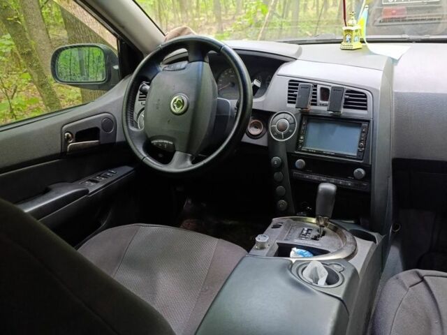 Серый Cанг Йонг Кирон, объемом двигателя 0 л и пробегом 227 тыс. км за 6200 $, фото 5 на Automoto.ua