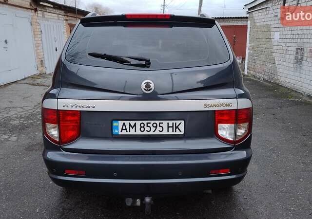 Сірий Cанг Йонг Kyron, об'ємом двигуна 2 л та пробігом 289 тис. км за 4999 $, фото 5 на Automoto.ua