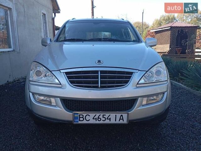 Серый Cанг Йонг Кирон, объемом двигателя 2 л и пробегом 204 тыс. км за 5500 $, фото 18 на Automoto.ua
