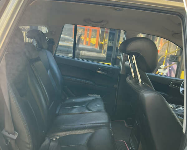 Сірий Cанг Йонг Kyron, об'ємом двигуна 2 л та пробігом 248 тис. км за 5900 $, фото 11 на Automoto.ua