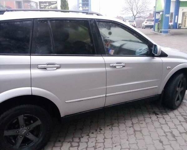 Сірий Cанг Йонг Kyron, об'ємом двигуна 2 л та пробігом 260 тис. км за 6400 $, фото 8 на Automoto.ua