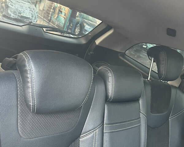 Сірий Cанг Йонг Kyron, об'ємом двигуна 2 л та пробігом 261 тис. км за 9000 $, фото 28 на Automoto.ua