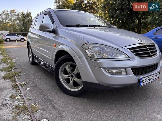 Сірий Cанг Йонг Kyron, об'ємом двигуна 2 л та пробігом 339 тис. км за 5250 $, фото 1 на Automoto.ua