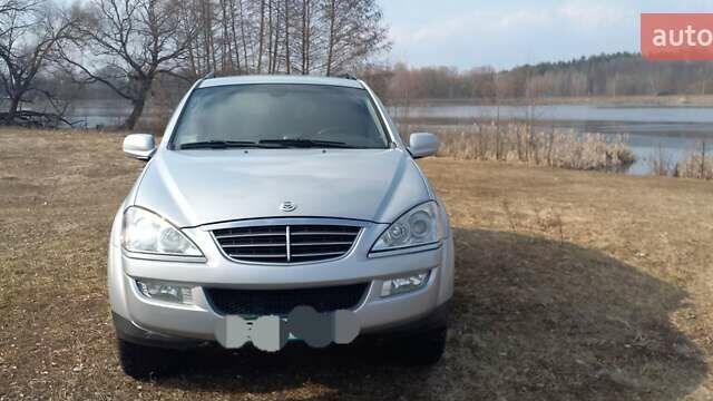 Сірий Cанг Йонг Kyron, об'ємом двигуна 2 л та пробігом 250 тис. км за 8500 $, фото 10 на Automoto.ua