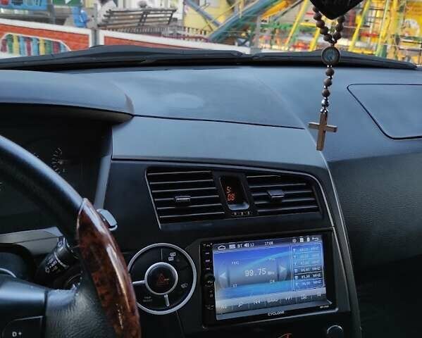 Серый Cанг Йонг Кирон, объемом двигателя 2 л и пробегом 220 тыс. км за 7699 $, фото 5 на Automoto.ua