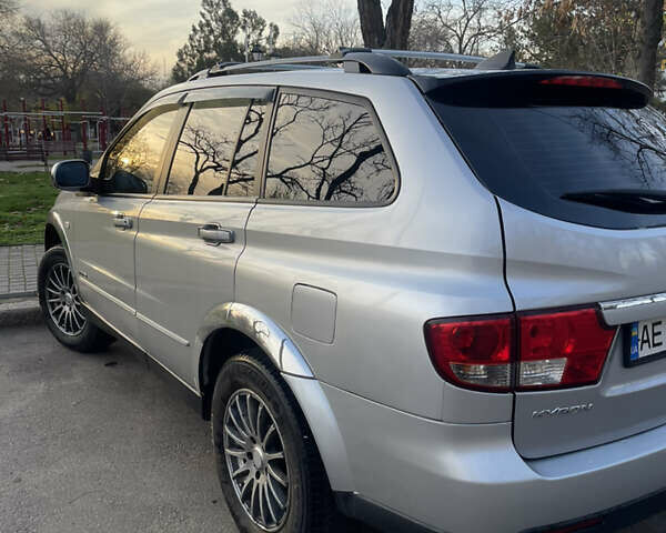 Сірий Cанг Йонг Kyron, об'ємом двигуна 2 л та пробігом 261 тис. км за 9000 $, фото 4 на Automoto.ua