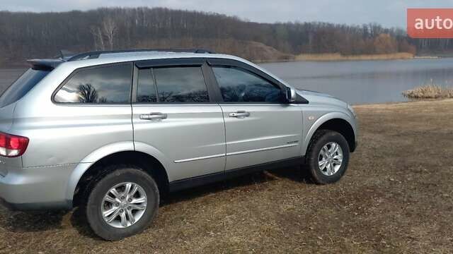 Сірий Cанг Йонг Kyron, об'ємом двигуна 2 л та пробігом 250 тис. км за 8500 $, фото 12 на Automoto.ua