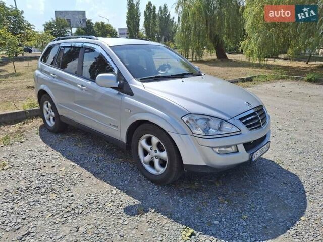 Сірий Cанг Йонг Kyron, об'ємом двигуна 2 л та пробігом 302 тис. км за 7500 $, фото 1 на Automoto.ua