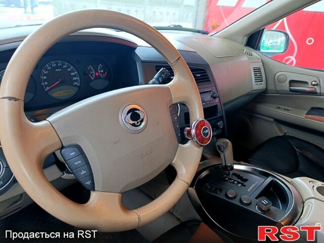 Сірий Cанг Йонг Kyron, об'ємом двигуна 2 л та пробігом 293 тис. км за 4999 $, фото 12 на Automoto.ua